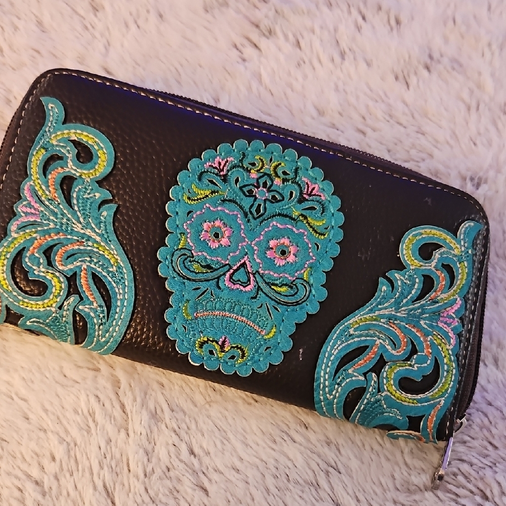 American bling skull wallet